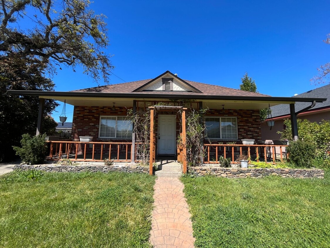 310 Haven St, Medford, OR 97501 House Rental in Medford, OR