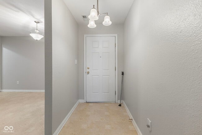 Foto del edificio - 5918 Remrod Dr