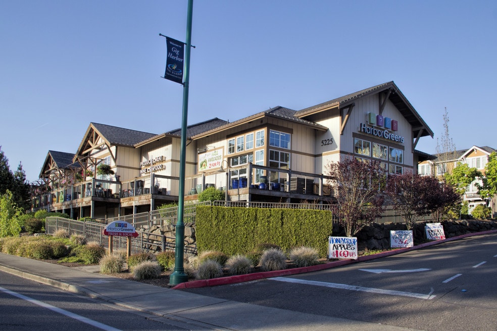 Apartments under 1,000 in University Place WA