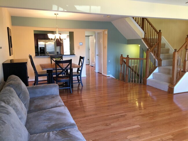 living room/dining room open floor plan - 6231 Stratford Court