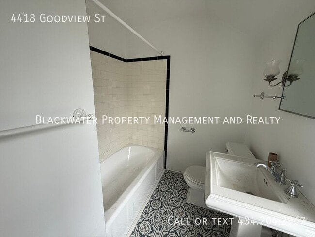 Foto del edificio - 4418 Goodview St