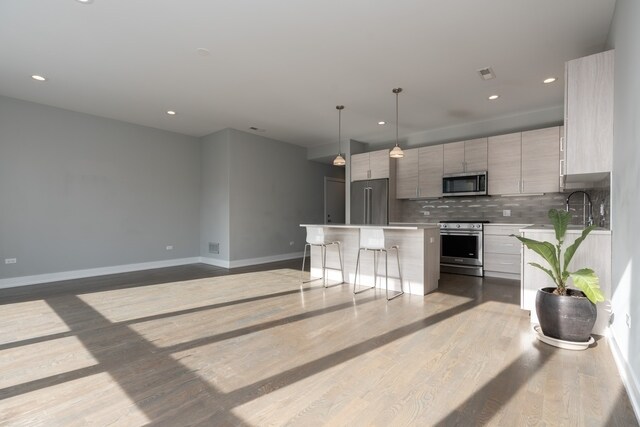 Building Photo - 1625 N Clybourn Ave