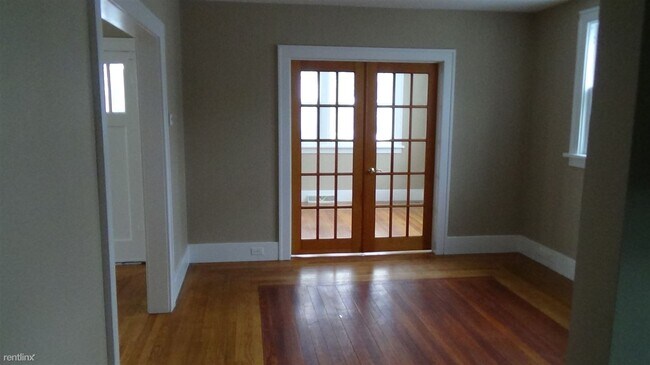 Foto del edificio - 1 br, 1 bath House - 1129 Pennoyer Ave