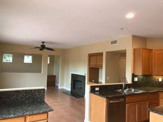 Foto del edificio - 5112 Ciardi Ct