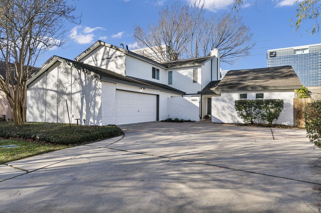 Primary Photo - 10342 Chevy Chase Dr