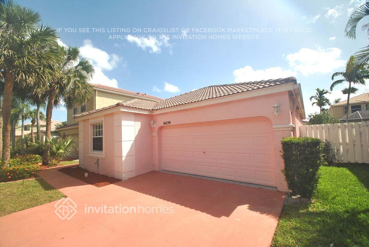 Foto principal - 6639 Columbia Ave