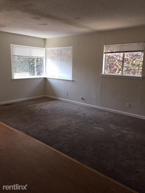 Building Photo - 3 br, 1 bath Apartment - 2499 Capitola Ave