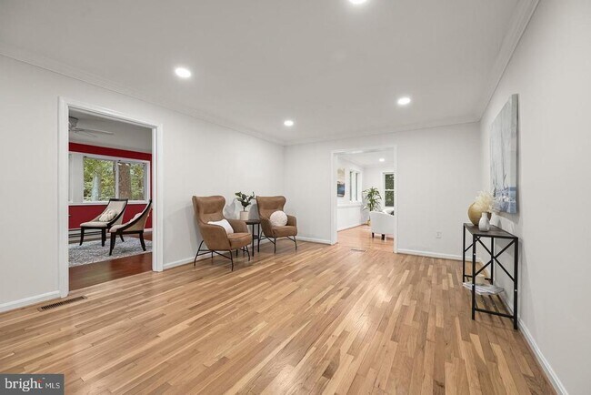 Foto del edificio - 10600 Vantage Ct