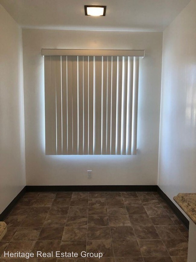 Foto del edificio - 224-230 E Pearl St