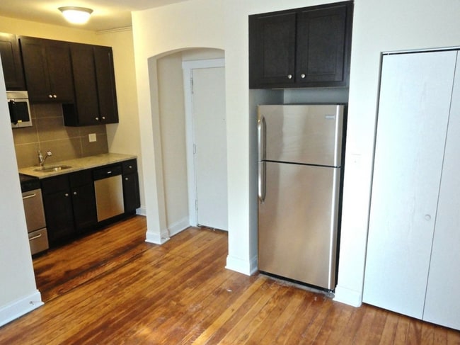 Building Photo - 339 Howard St