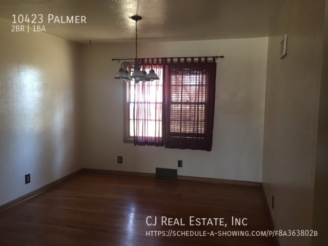 Building Photo - 10423 Palmer Ave