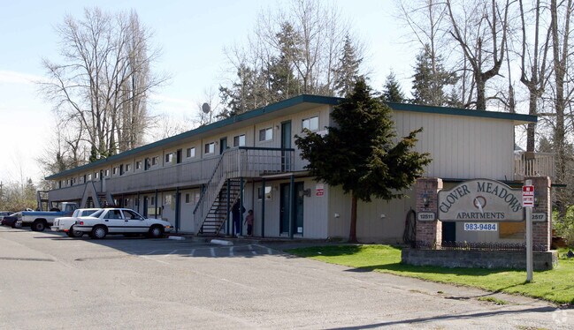 Building Photo - Clover Park Meadows