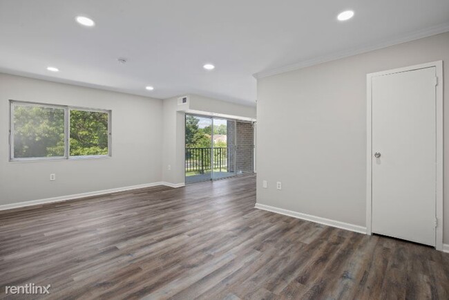 Building Photo - 2 br, 2 bath Condo - 3802 Bel Pre Rd