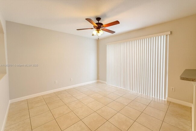 Foto del edificio - 2417 SE 14th St