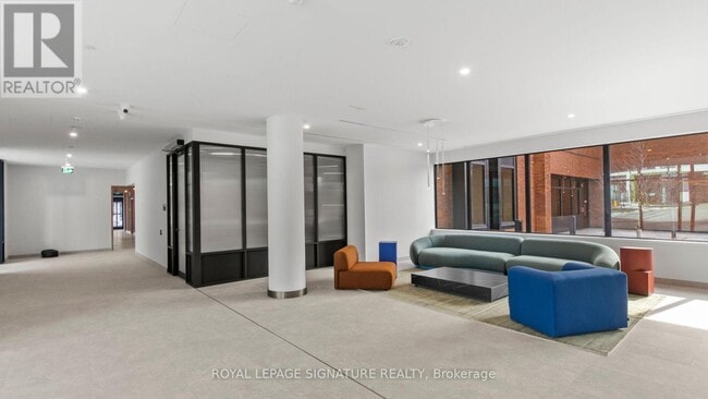 Building Photo - 1 Quarrington Lane