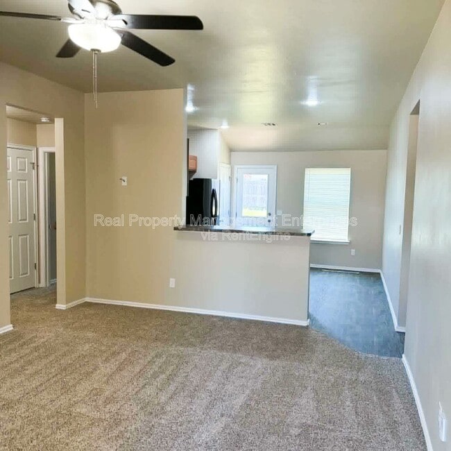 Building Photo - 13229 Bridgewater Dr
