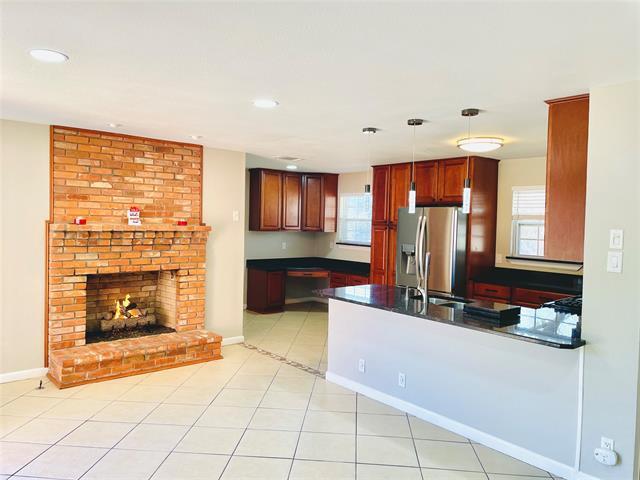 Foto del edificio - 534 E Spring Valley Rd