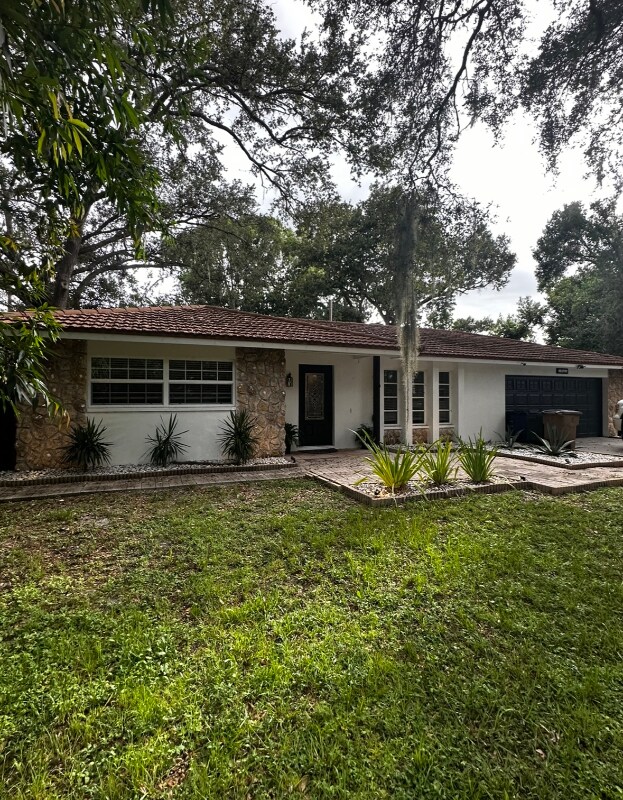 Primary Photo - 1621 Sunkist Way