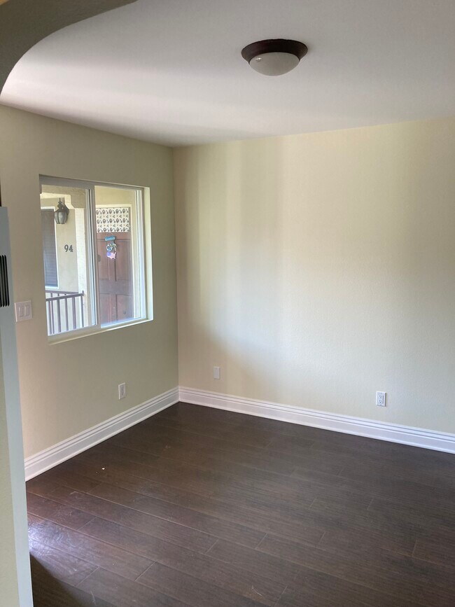 Sala de estar - 320 J Ave