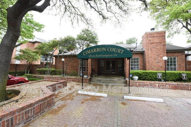 Foto del edificio - 18333 Roehampton Dr