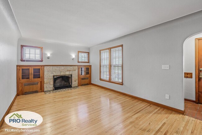 Foto del edificio - 3 Bedroom Home in St. Paul