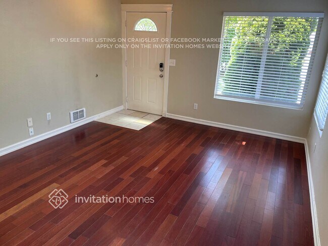 Foto del edificio - 13113 49th Ave NE