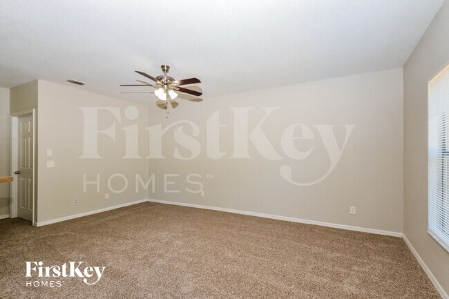 Building Photo - 1523 S Cranberry Blvd