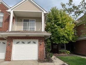 Building Photo - 54274 E Annsbury Cir