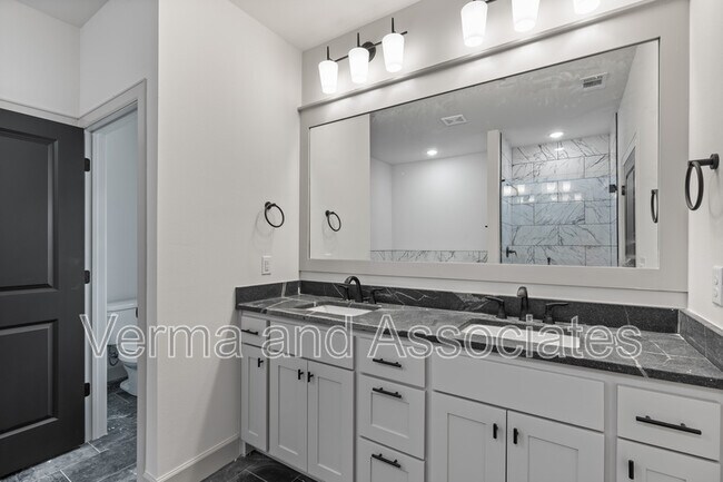 Foto del edificio - 1081 Whistler St