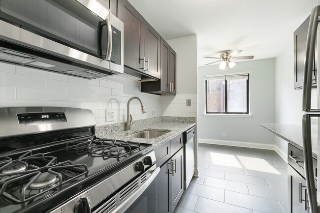 Foto del edificio - 5534 N Kenmore Ave