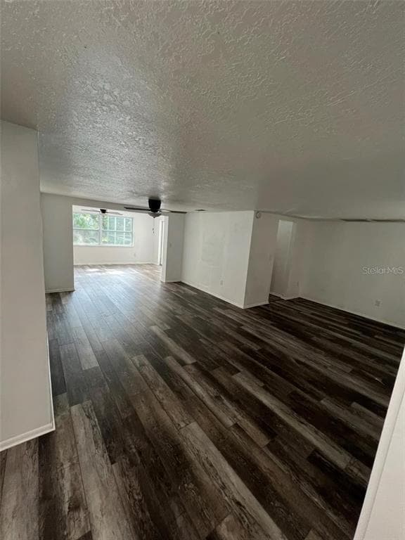 Building Photo - 8206 Clover Hill Loop