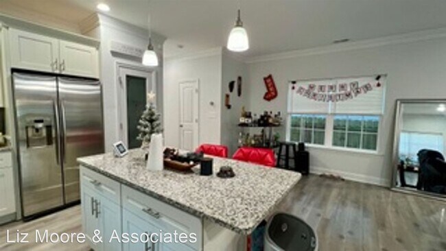 Foto del edificio - 4 br, 2.5 bath House - 15 W Virginia Ave