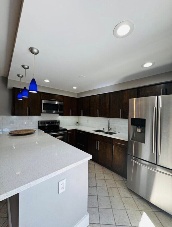 Foto del edificio - 3665 Silver Lace Ln