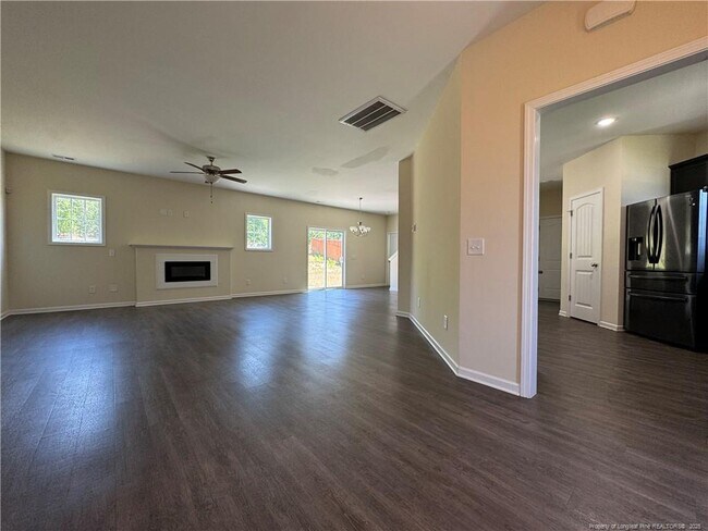 Foto del edificio - 185 Ledgebrook Ln
