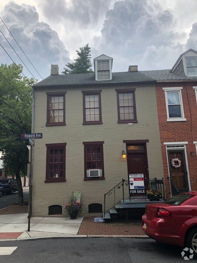 Building Photo - 103 Howard Ave
