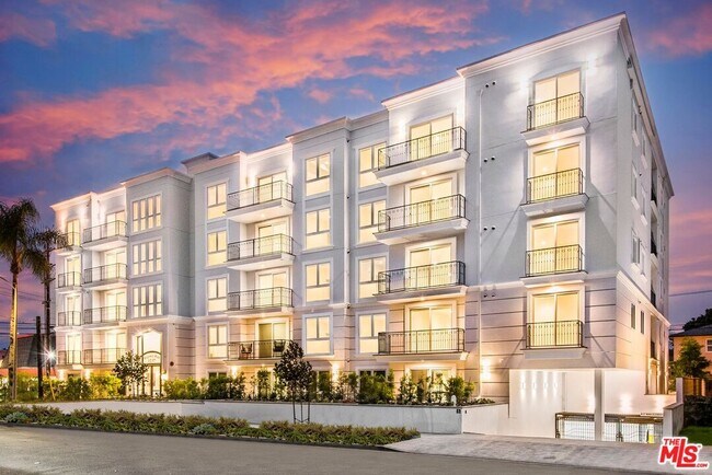 Foto del edificio - 1237 S Holt Ave