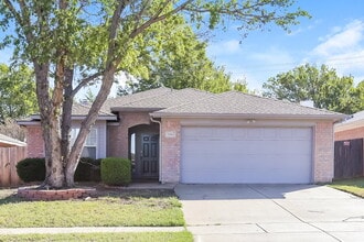 Building Photo - 5903 Fawn Meadow Trail