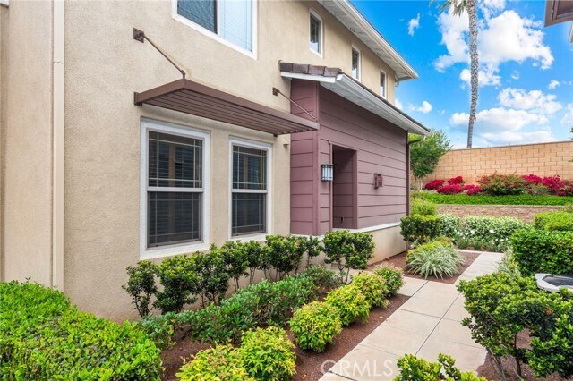 Primary Photo - 12444 Benton Dr