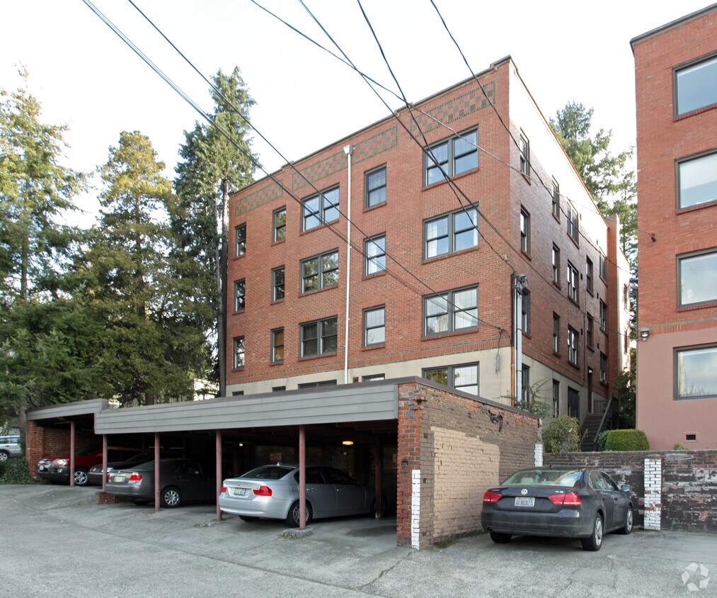 Building Photo - Amarose Apartments