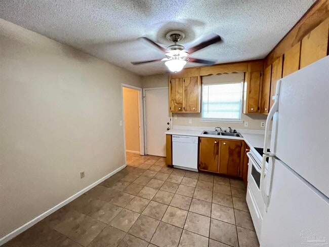 Foto del edificio - 224 Jeffery Ln