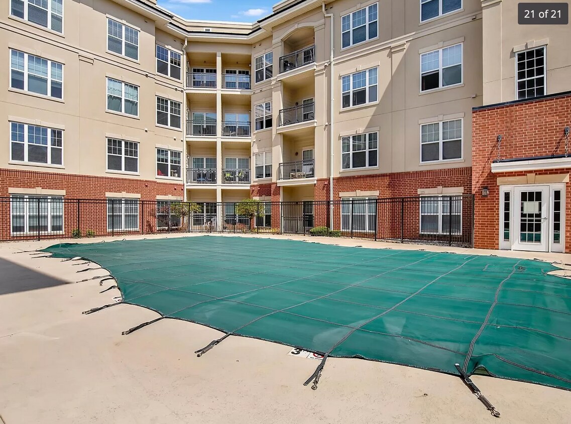 Foto principal - 1270 Strassner Dr