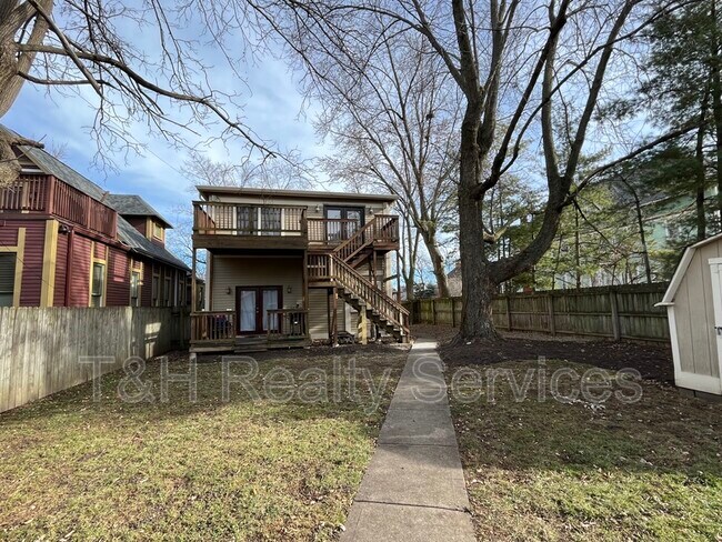 Building Photo - 1624 N Delaware St