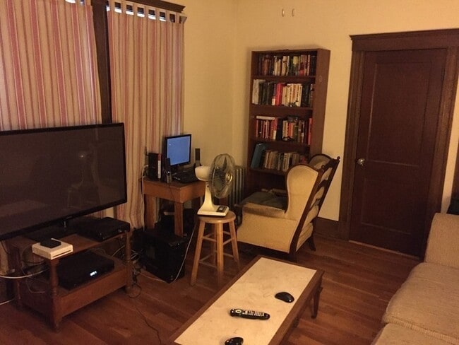 Photo - 51 Adams St Apartment