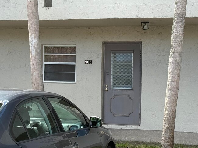 Building Photo - 2900 Fiore Way