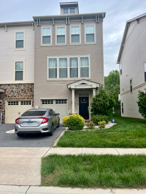 Foto principal - 214 Tanner Ln