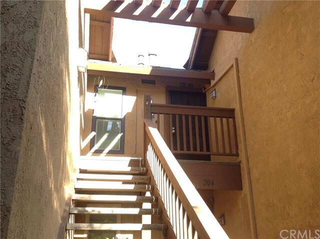 Building Photo - 205 Orange Blossom