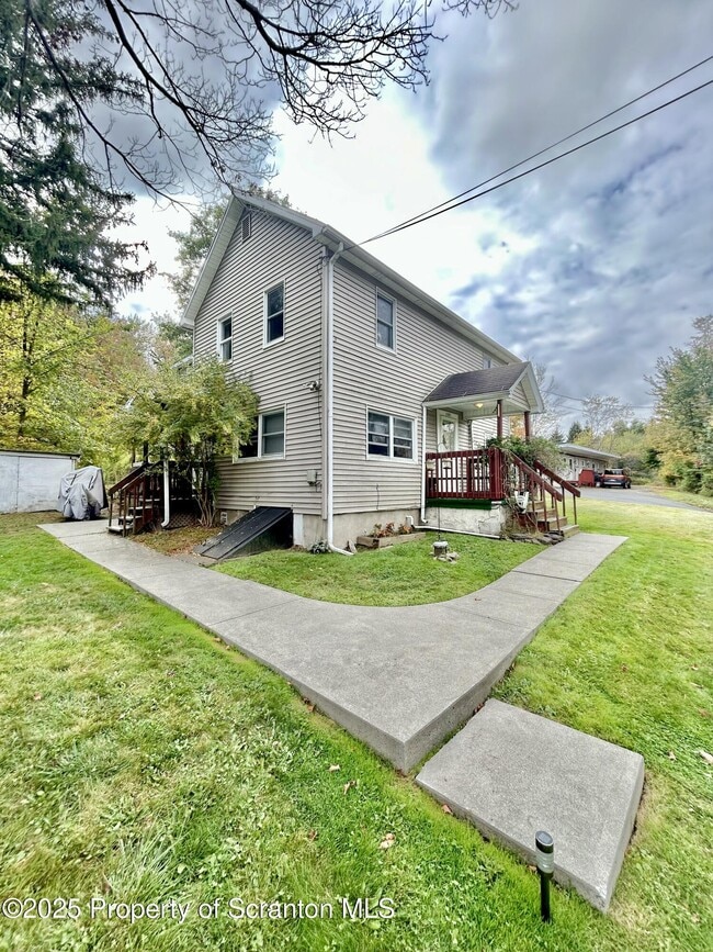 Building Photo - 1395-1395 Old Trail Rd