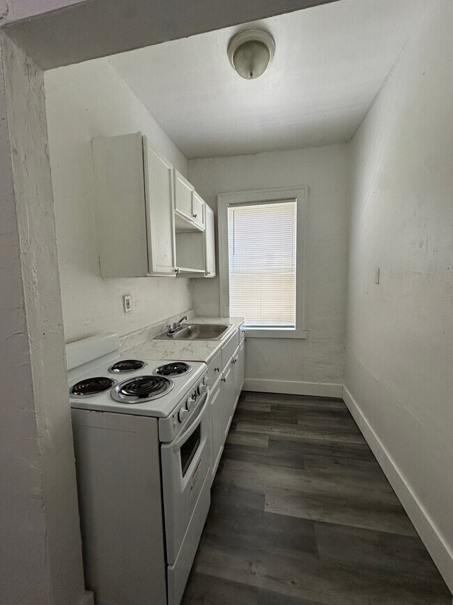 Foto del edificio - 1274 NW 6th St