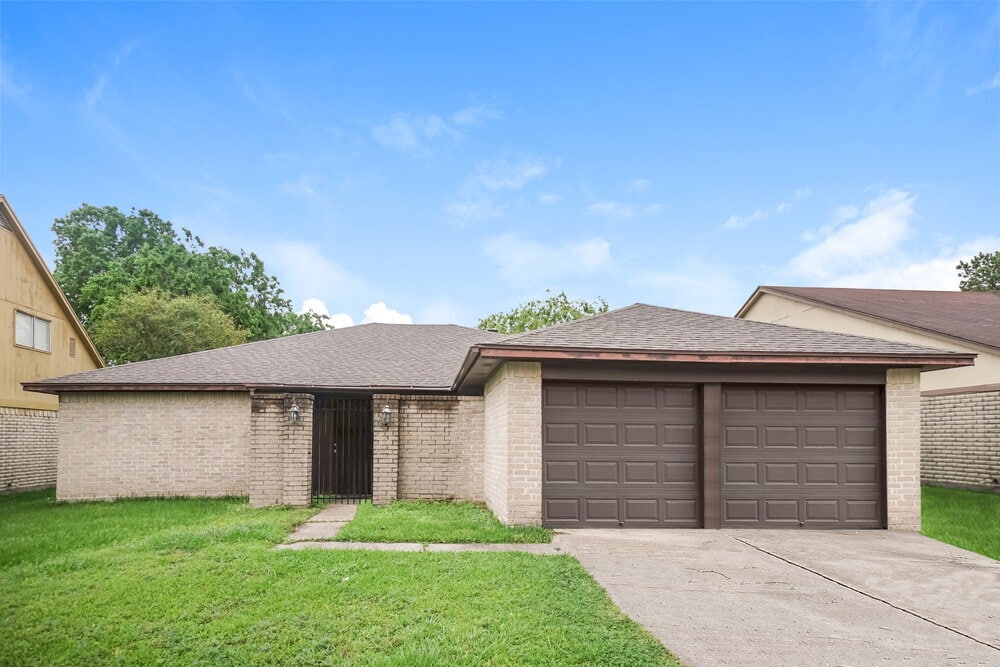 Primary Photo - 11422 Milners Point Dr