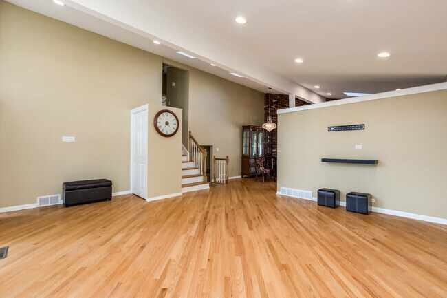 Foto del edificio - 3014 Covert Rd